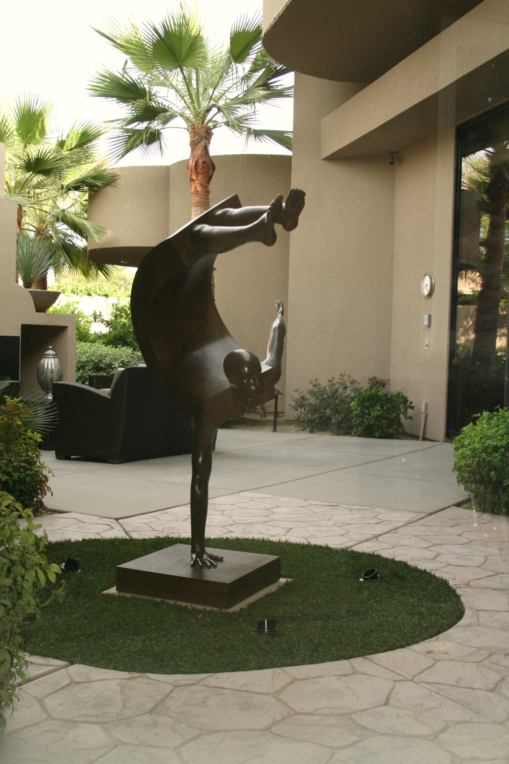 Corby - sculpture - Balance I - © Casart